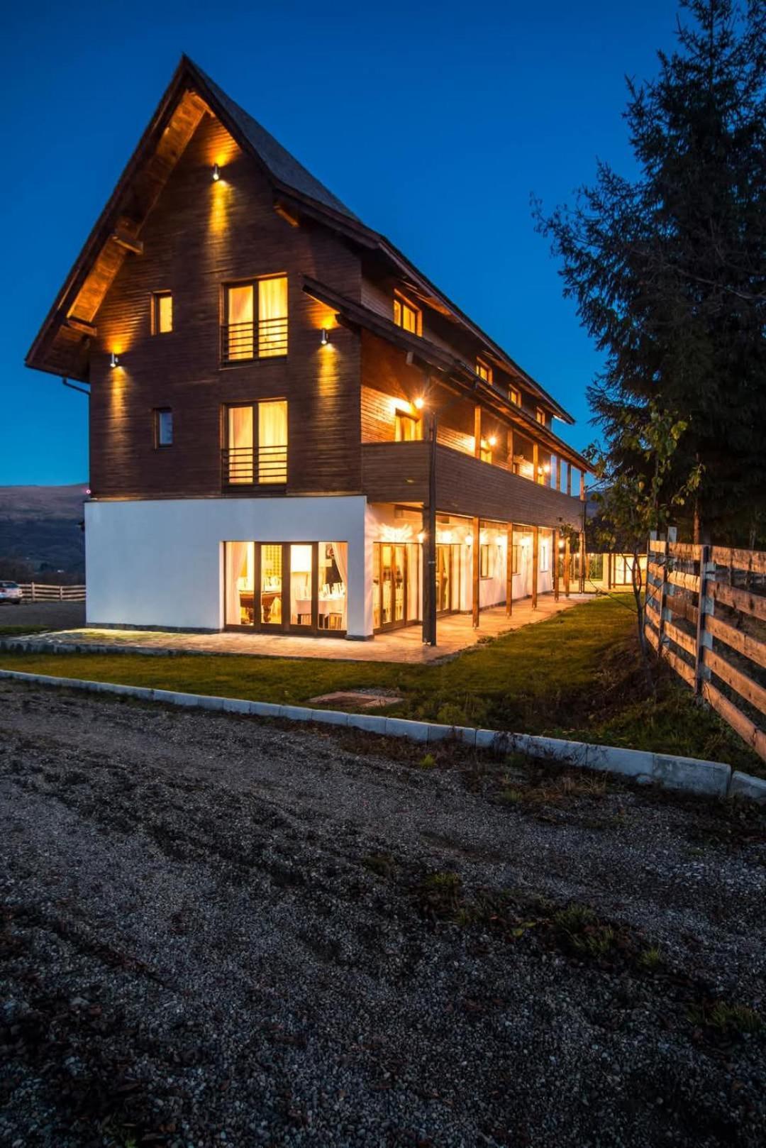 Soare-N Maramures Budesti  Bagian luar foto